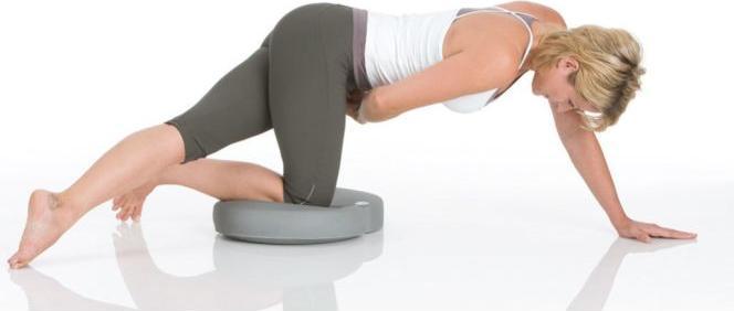 Produktbild Togu Aero-Step XL functional Balance Trainer, silber-grau/rot/schwarz