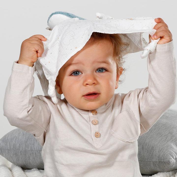 Actual product image Fehn 056068 Cuddle cloth whale fehnNATUR - baby cuddle cloth made of organic cotton with dummy attachment