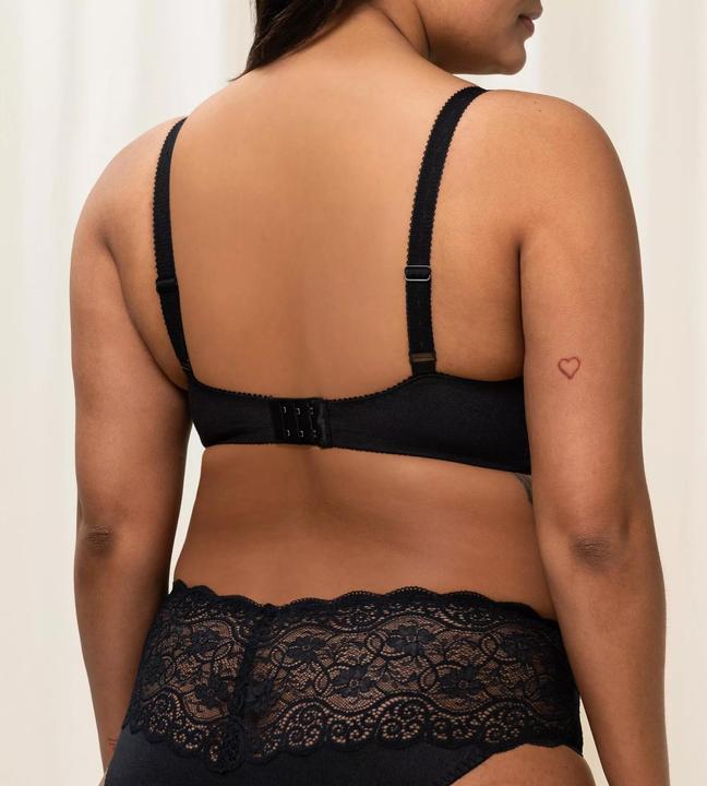 Actual product image Triumph Amourette (105 B, Single pack)