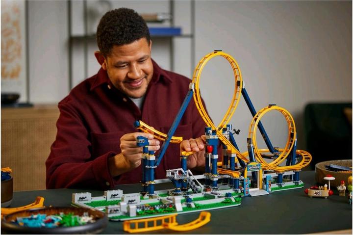 Productafbeelding LEGO Lusvormige achtbaan (10303, LEGO Icons, LEGO Zeldzame Sets)