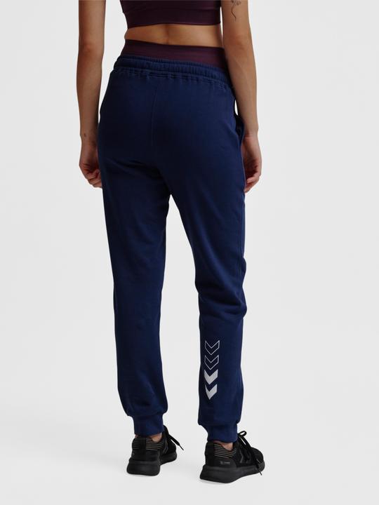 Actual product image hummel Hmlelemental Regular Pants Woman (M)