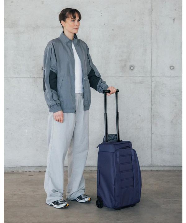 Produktbild D_b_ Hugger Roller Bag Carry-on (40 l, M (50 - 90l))