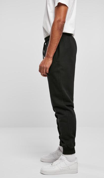 Actual product image Urban Classics UC Men Basic Sweatpants (S)