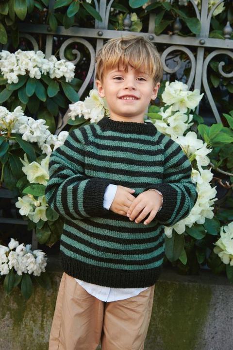 Produktbild Sandnes Garn Anleitungsheft 2408 MYKT TIL BARN Einzelanleitung 2408 Nr. 3 Sout Sweater Junior- Deutsch