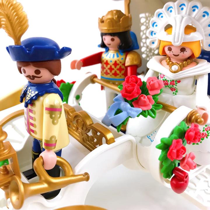Actual product image Playmobil Royal wedding carriage with figures