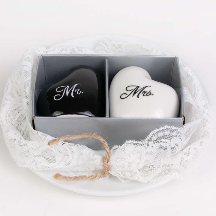 Produktbild Intirilife Salz- und Pfefferstreuer Mr & Mrs (Salz, Pfeffer)