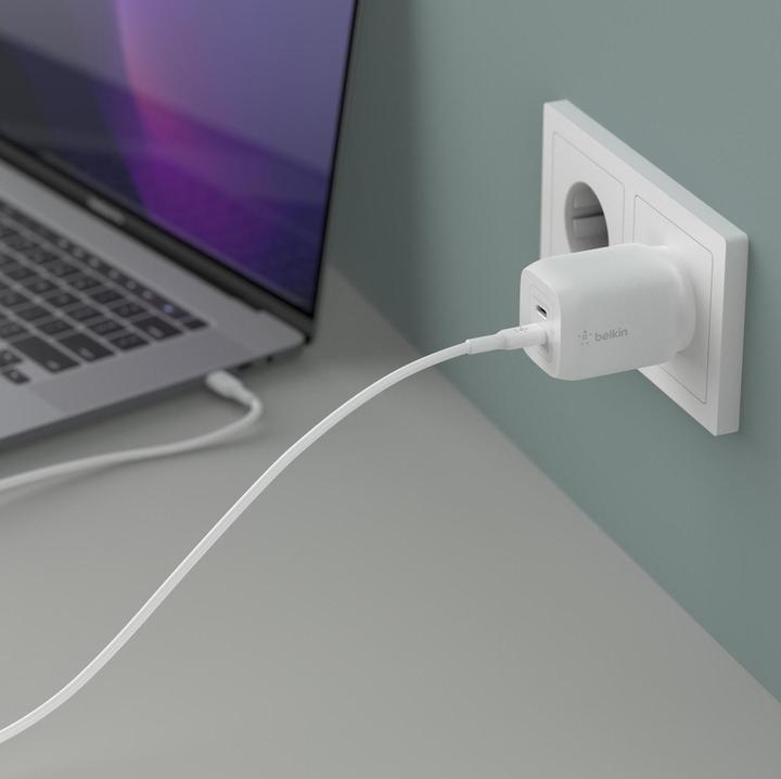 Image du produit Belkin Dual USB-C GaN Ladegerät mit Power Deliver und PPS Technologie inkl. 2 Meter USB-C Kabel (65 W)