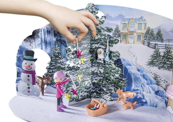 Actual product image Playmobil Horses: Christmas sleigh ride