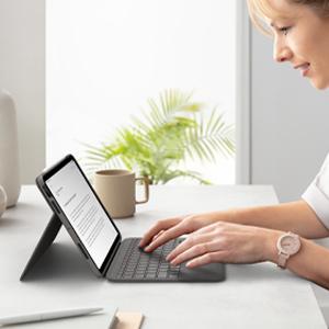 Produktbild Logitech Folio Touch (CH, iPad Air 2020 (4. Gen), iPad Air 2022 (5. Gen))