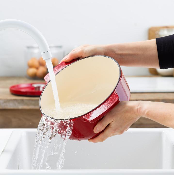 Produktbild KitchenAid braadpan 22cm - gemailleerd gietijzer - keizer rood - rond (26 cm, Bräter + Schmortopf, Gusseisen)