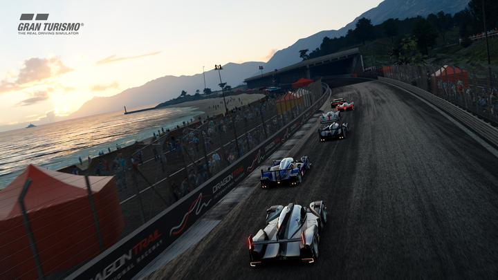 Image du produit Sony Gran Turismo GT Sport : Spec II - PlayStation 4 - Jeu de course - PEGI 3 (PS4)