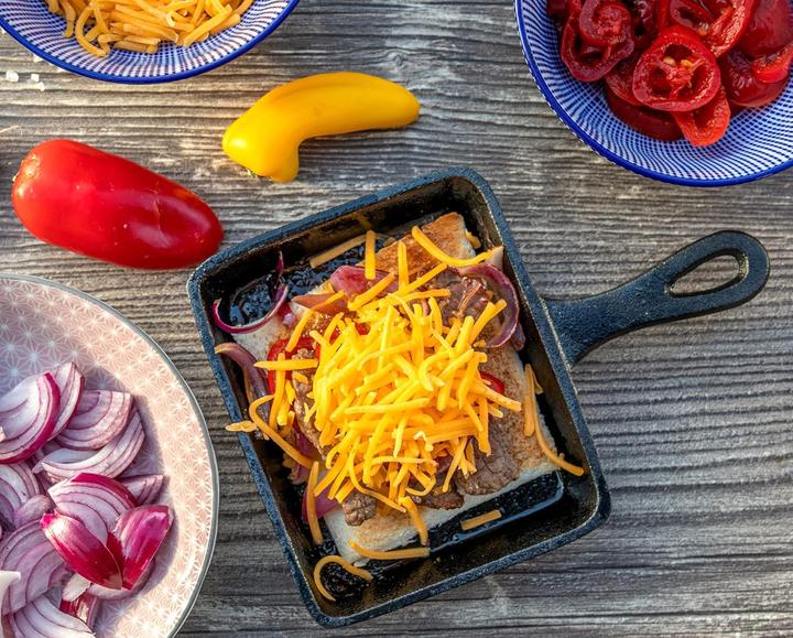 Produktbild BBQ-Toro Eingebrannte Raclette Pfännchen-Set (6 Stück)