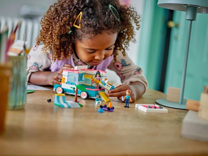 Immagine prodotto LEGO Ambulanza dell’ospedale di Heartlake City (42613, LEGO Friends)