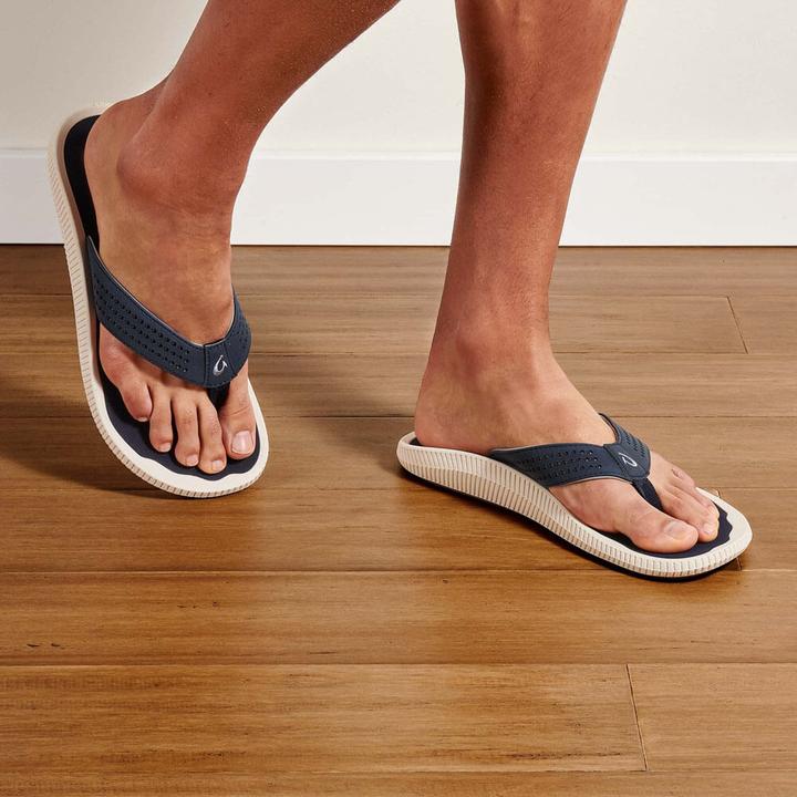 Actual product image OluKai Ulele (40)
