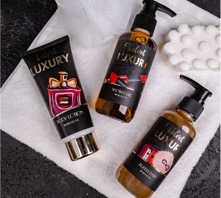 Produktbild Accentra Badeset VELVET LUXURY in Keramikschuh, inkl. 160ml Duschgel und 160ml Schaumbad in Pumpspender, 110m (Körperpflegeset)