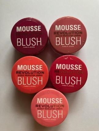Produktbild Makeup Revolution Blush Mousse Blush 6 g - Shade: Grapefruit Coral (Grapefruit Coral)
