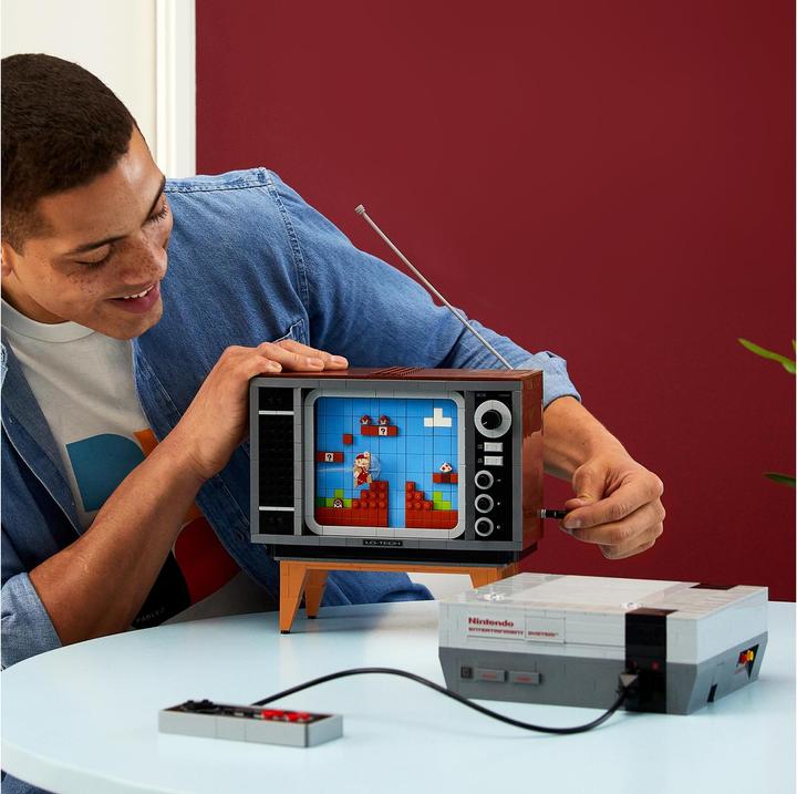 Produktbild LEGO Nintendo Entertainment System (71374, LEGO Seltene Sets)