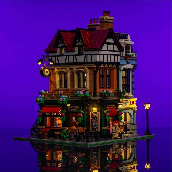 Image du produit Light my bricks LMB 2.0 Kit de lumière pour LEGO® 10350 La bâtisse Tudor