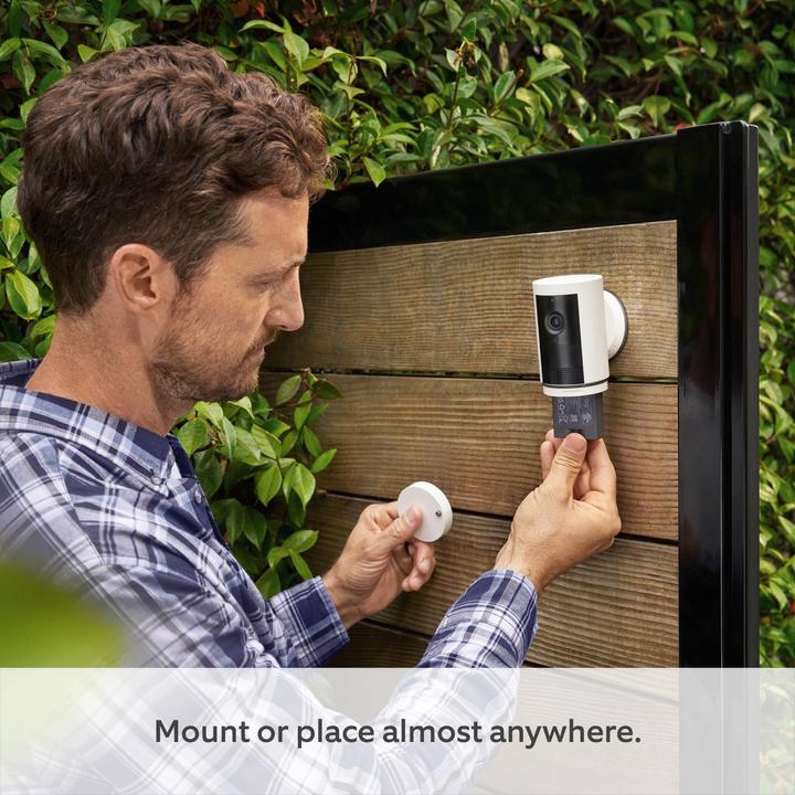 Image du produit Ring Outdoor Cam Plus - Battery - White - EU (2048 x 1080 pixels)