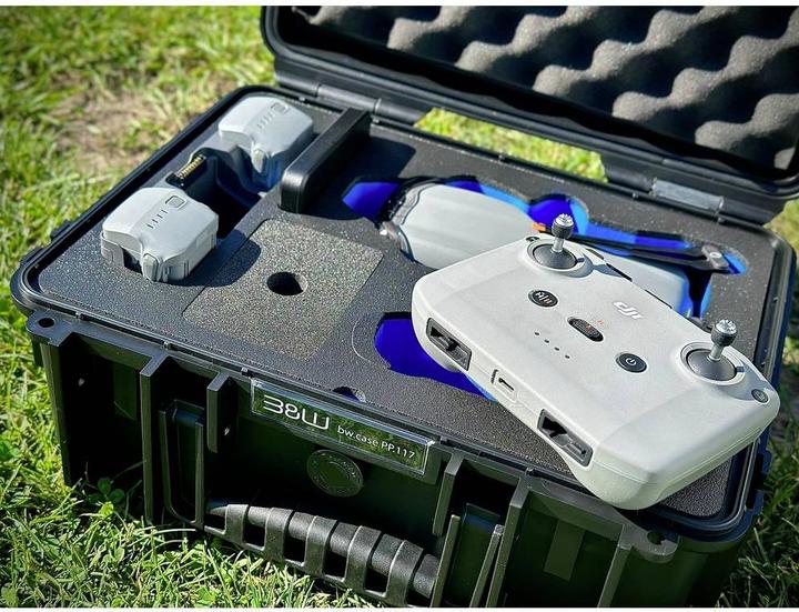 Actual product image B&W International B&W DJI Air 3 Case Type 3000 brown green (Drone case, DJI Air 3)
