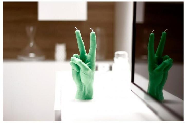 Actual product image Candle Hand Victory (1 pcs.)