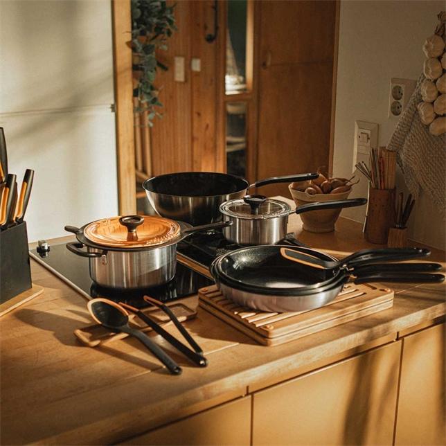 Produktbild Fiskars Functional Form Bratpfanne 20 cm (20 cm, Bratpfanne, Edelstahl)