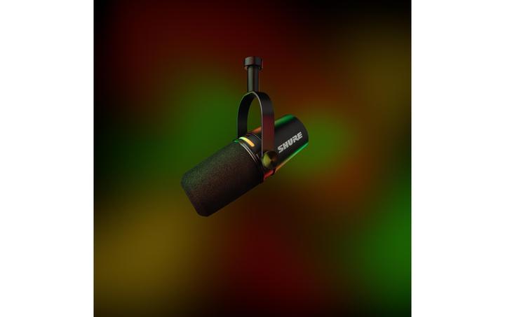 Actual product image Shure MV7+
