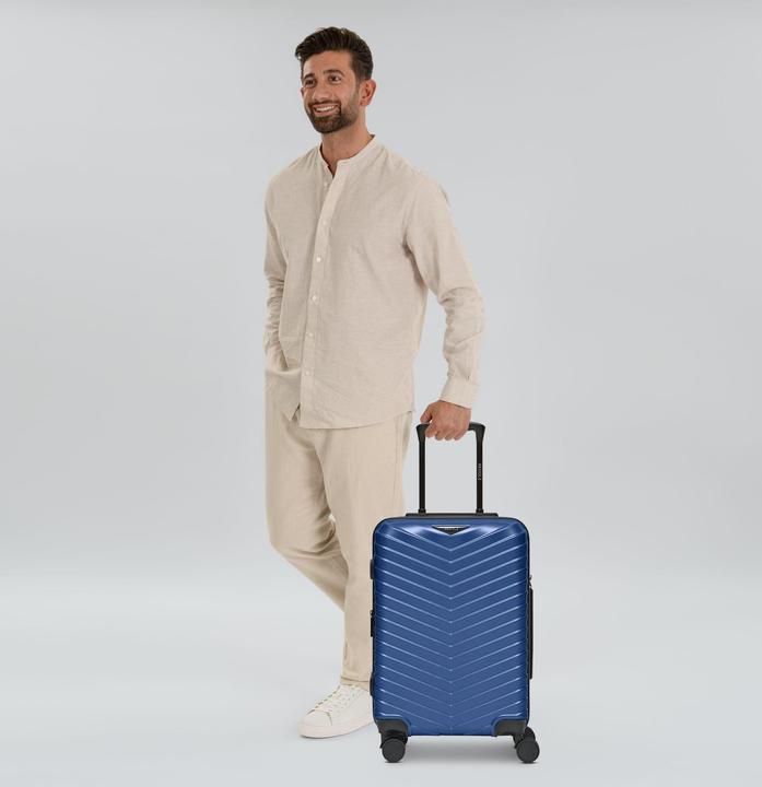 Actual product image Redolz Essentials 18 4-wheel cabin trolley 55 cm with stretch fold (44 l, Hand luggage (up to 50 litres))