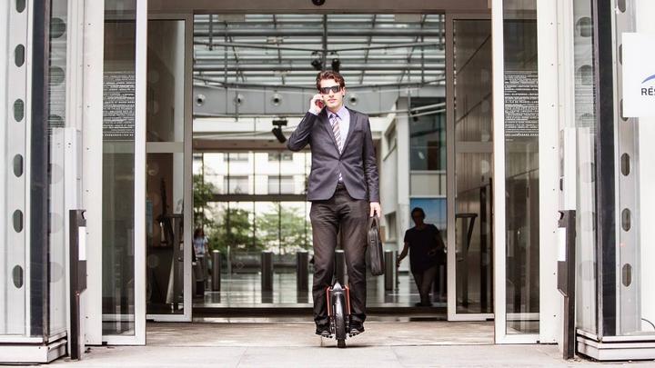 Produktbild Airwheel X8 (18 km/h)