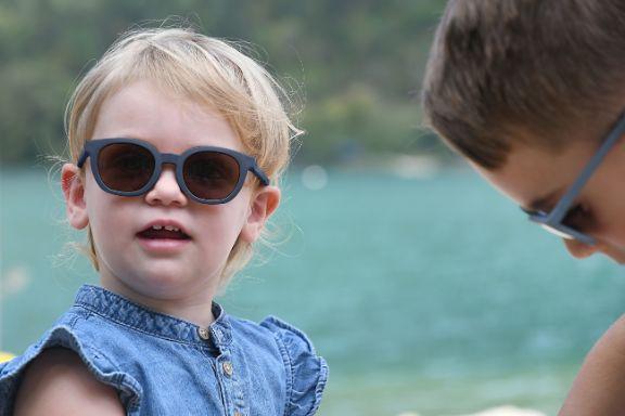 Immagine prodotto Beaba Sonnenbrille 2-4 J BRIGHT Nachtblau