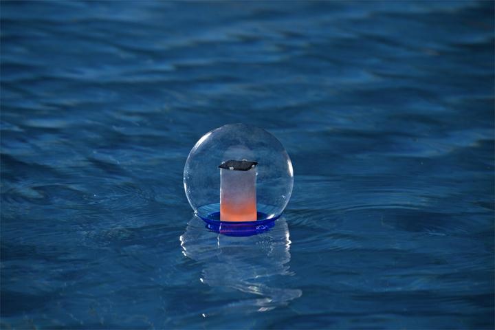 Produktbild Bestway SolarSphere LED Chemical Dispenser