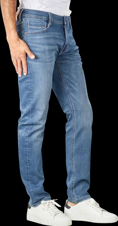 Actual product image Mustang Oregon Tapered Jeans Medium Blue (W34/L34)