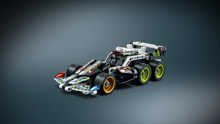 Actual product image LEGO Technic Getaway Racer (42046, LEGO Technic)