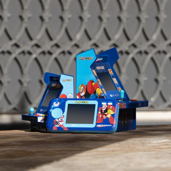 Actual product image MyArcade - Pocket Player Pro Mega Man (6 jeux en 1)