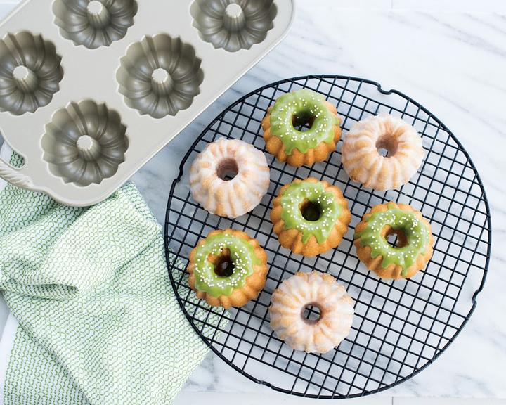 Actual product image Nordic Ware - Anniversary Bundtlette