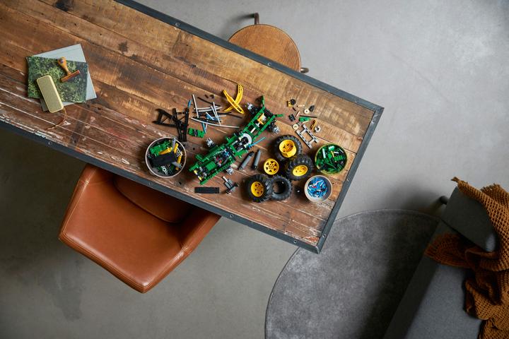 Immagine prodotto LEGO Skidder John Deere 948L-II (42157, LEGO Technic)