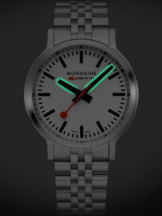Produktbild Mondaine MST.4101B.SJ Stop2go Horloge - Stationsklok - Saffierglas - Staal - Zilver - 41 mm breed - Quartz - (Swiss Made, 41 mm)