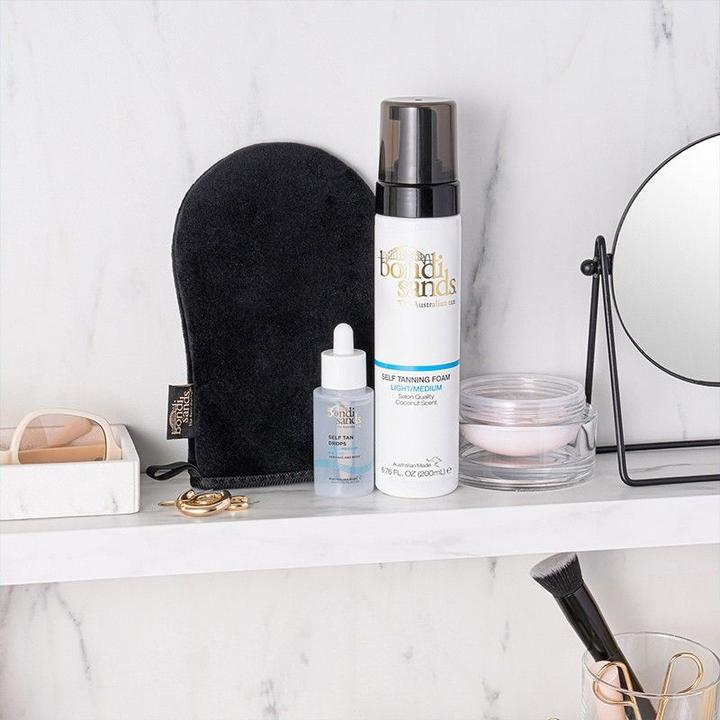 Actual product image Bondi Sands Face Drops - Face Drops Light/Medium (Self tanning serum, 30 ml)