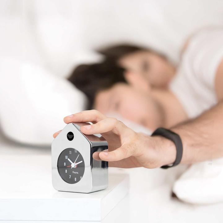 Image du produit Fisura MINI HOUSE ALARM CLOCK chrome