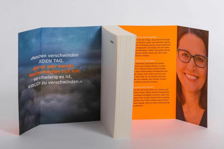 Produktbild Der Tausch – Zwei Frauen. Zwei Tickets. Und nur ein Ausweg (Deutsch, Julie Clark, 2021)