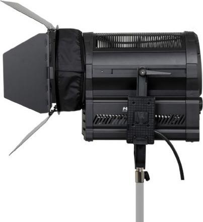 Produktbild Falcon Eyes Bi-Color LED Spot Lampe Dimmbar DLL-3000TW auf 230V