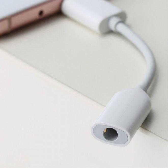 Actual product image Xiaomi Type-C to 3.5mm Headphone Adapter (3.5mm jack, USB Type C)