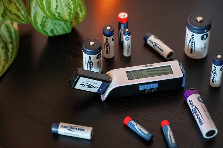 Image du produit Ansmann Testeur de batterie universel Écran LCD, barre de mesure, pour batterie/piles