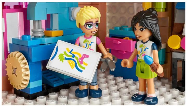 Immagine prodotto LEGO Centro comunitario di Heartlake City (41748, LEGO Friends)