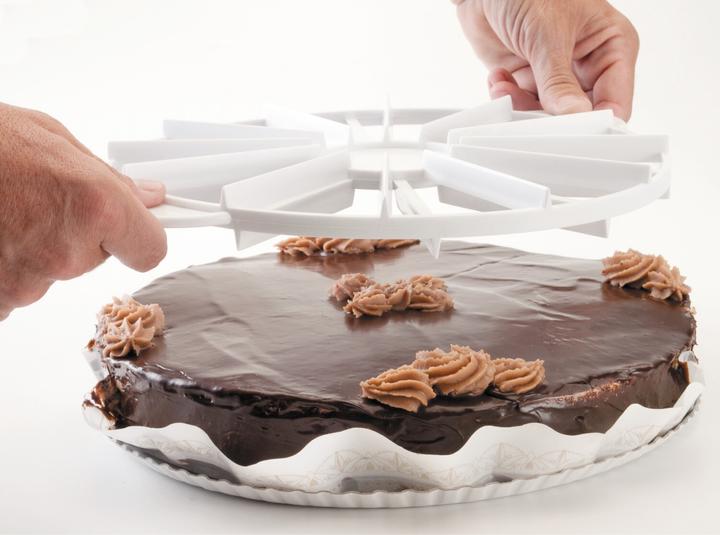 Image du produit Ibili Kuchenschneider 26 cm 14-16 Stk. Tortenstücke einfach und effektiv markieren
