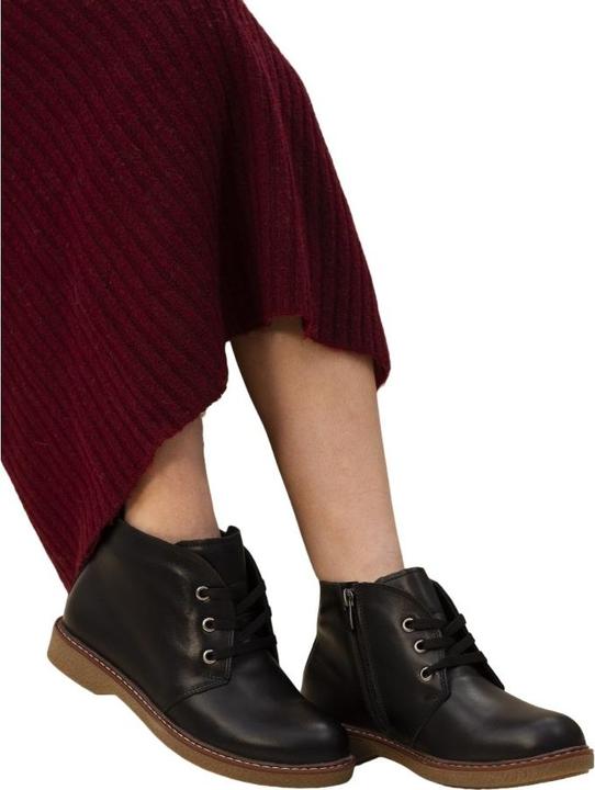 Produktbild Lunar Stiefeletten Claire II Leder (38)
