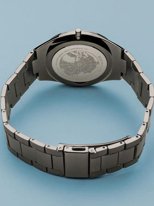 Actual product image Bering Ultra Slim 17240-777 (Analogue wristwatch, 40 mm)