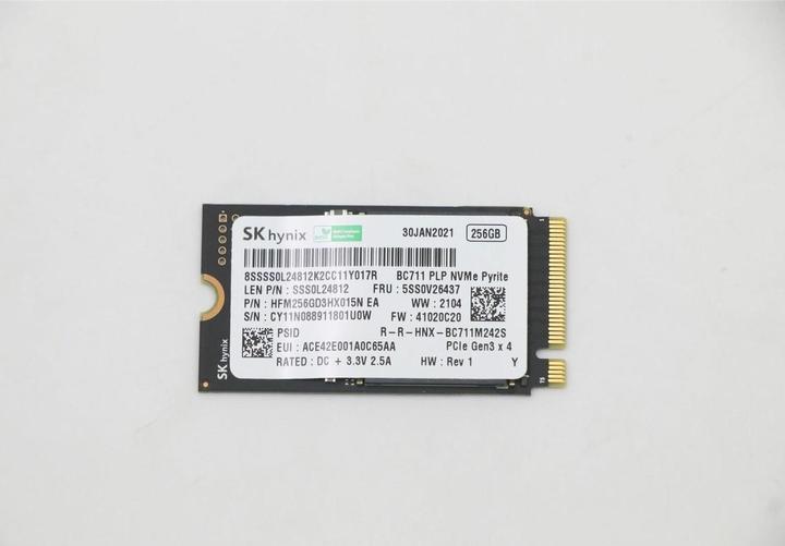 Actual product image Lenovo SSD 256GB M.2 2242 PCIe3x2 (256 GB, M.2 2242)