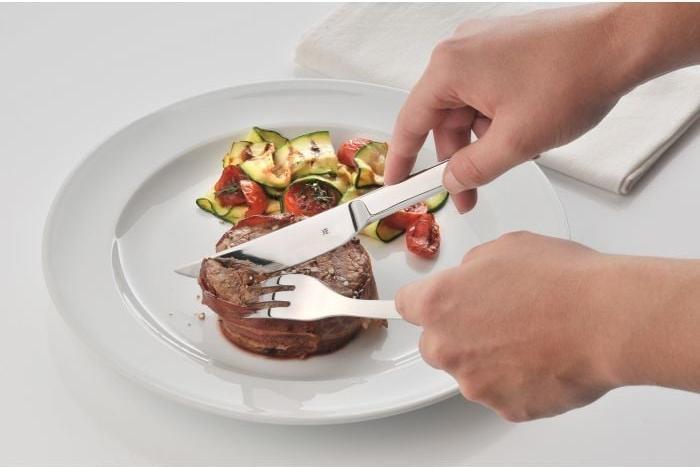 Produktbild WMF Steakbesteck Set Steakmesser Nuova 2tlg Spezialklingenstahl Edelstahl (2 Stück, Besteck Set)
