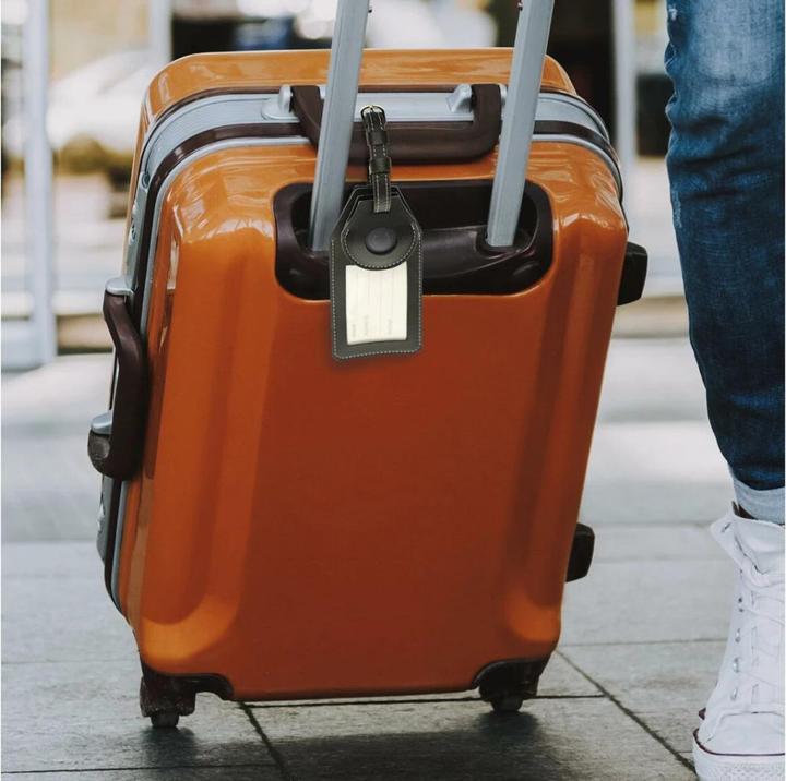 Actual product image 4smarts SkyTag with luggage tag (iOS)